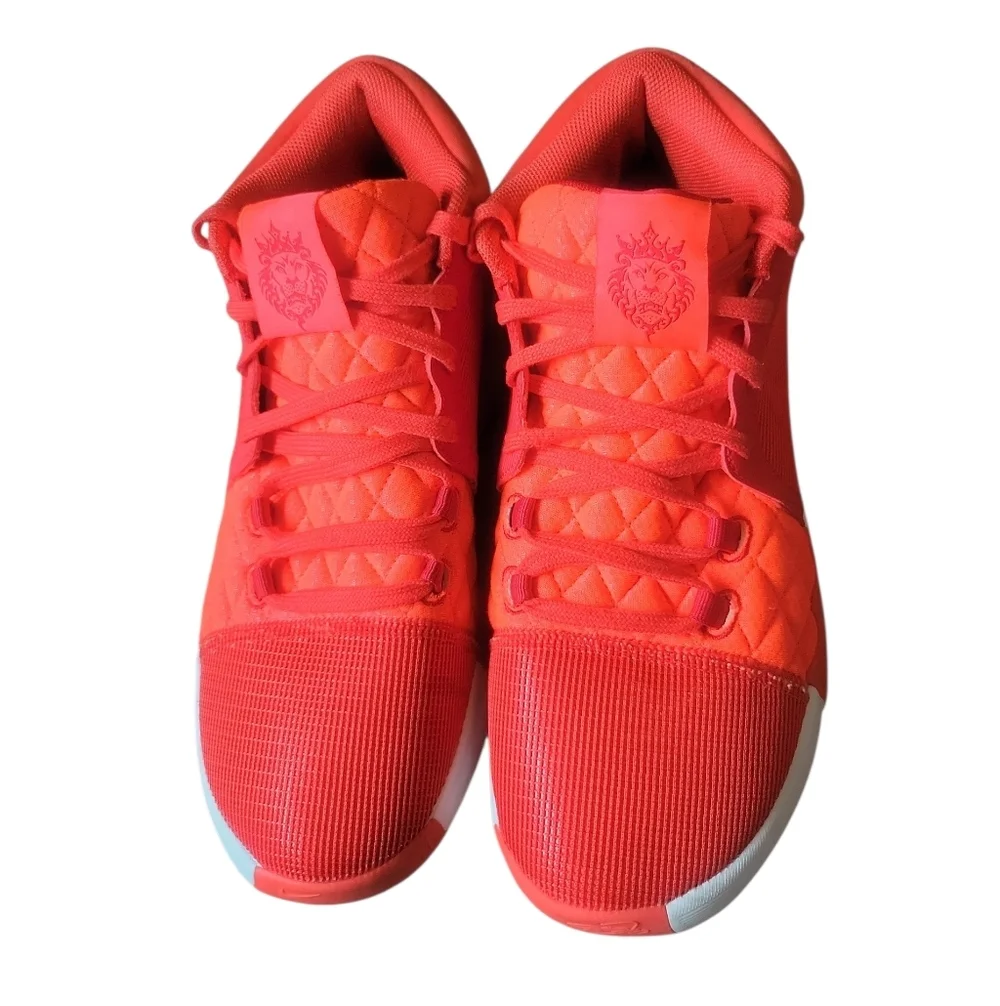 Nike LeBron witness8 Basketball FB2239-600 Athletic Sneaker Sz11.5